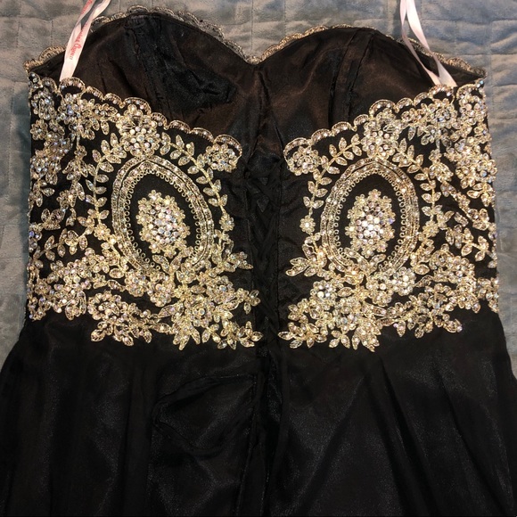 Black prom dress with gold bead detail - Picture 3 of 3